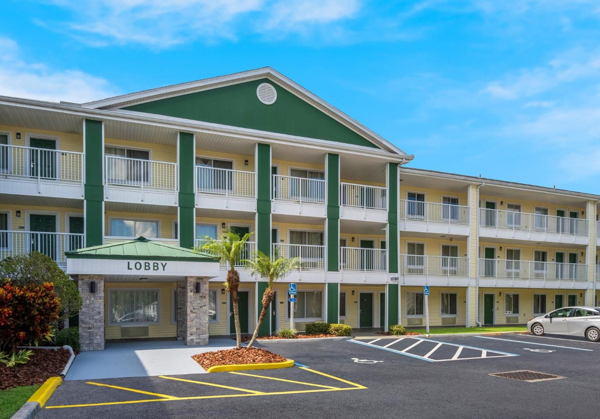 Hometowne Studios By Red Roof Orlando - Ucf Area Alafaya Exteriér fotografie